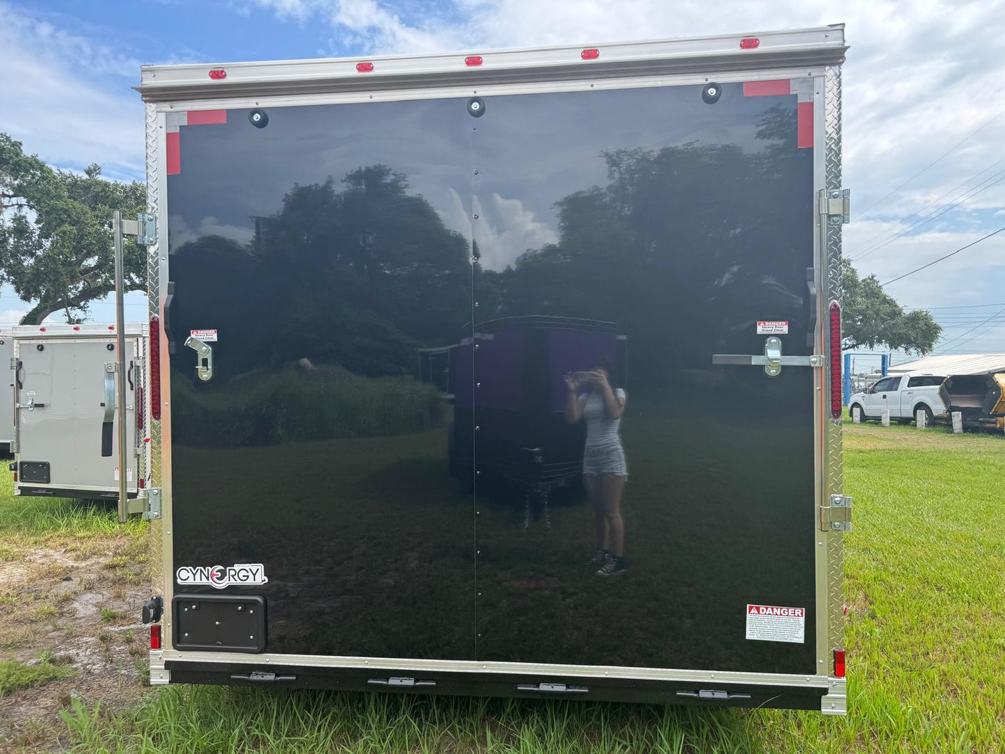 2025 8.5X20TA ENCLOSED CARGO TRAILER 84'' 9433